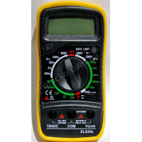 Цифровой мультиметр XL830L в защитном бампере